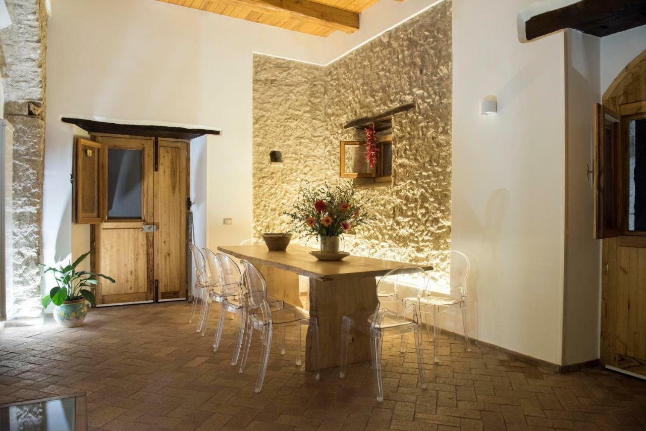 B&B Rifugio Tra Gli Ulivi Campagna Bagian luar foto